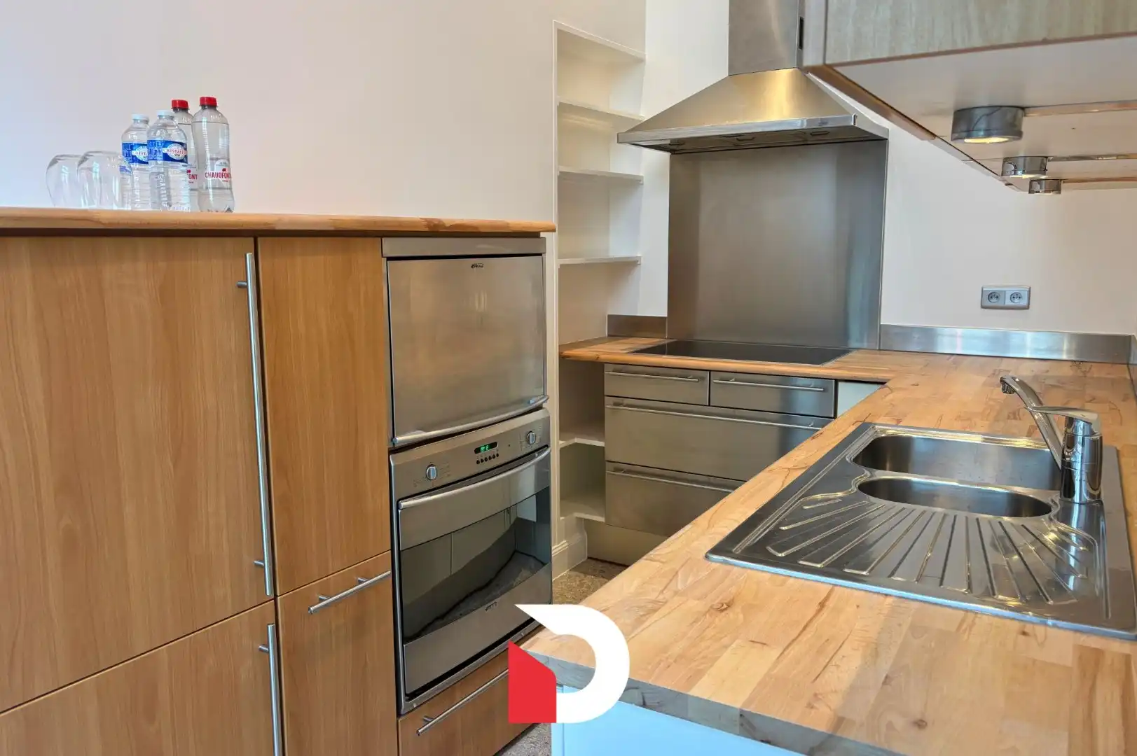 Charmant gelijkvloers appartement in hartje Brugge foto 5