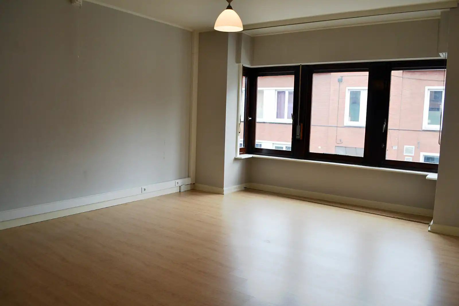 Ruime woning op uitstekende locatie foto 8