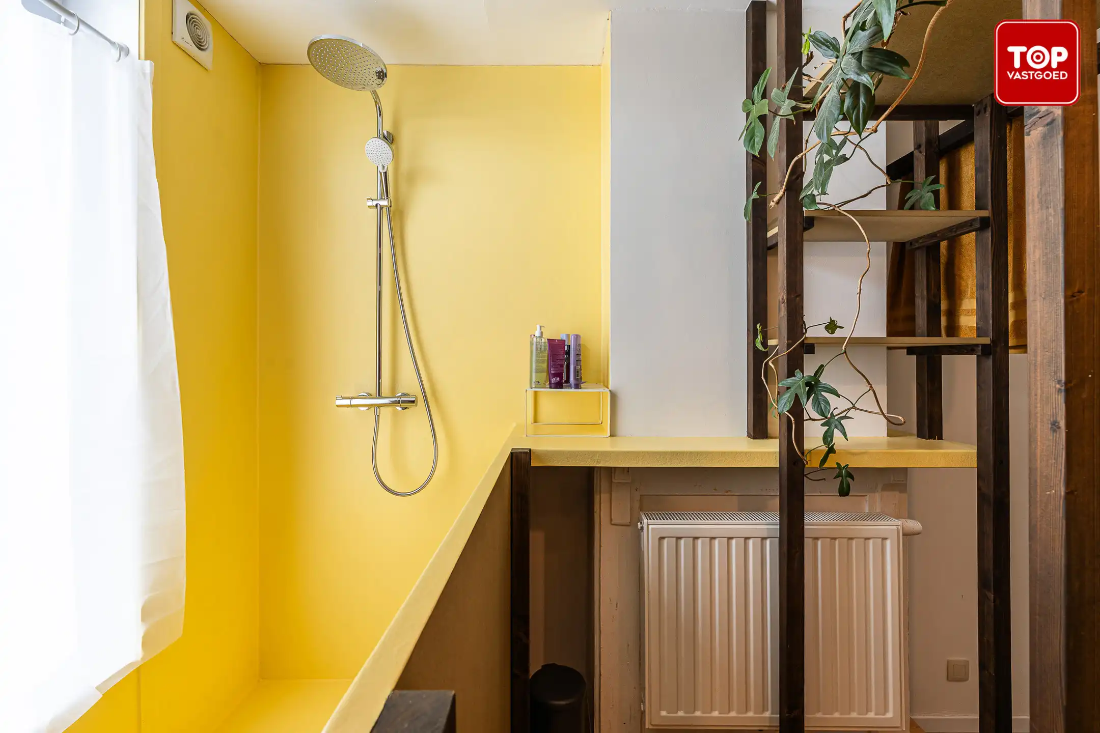 Sfeervolle woning met karakter, comfort en een ideale ligging foto 17