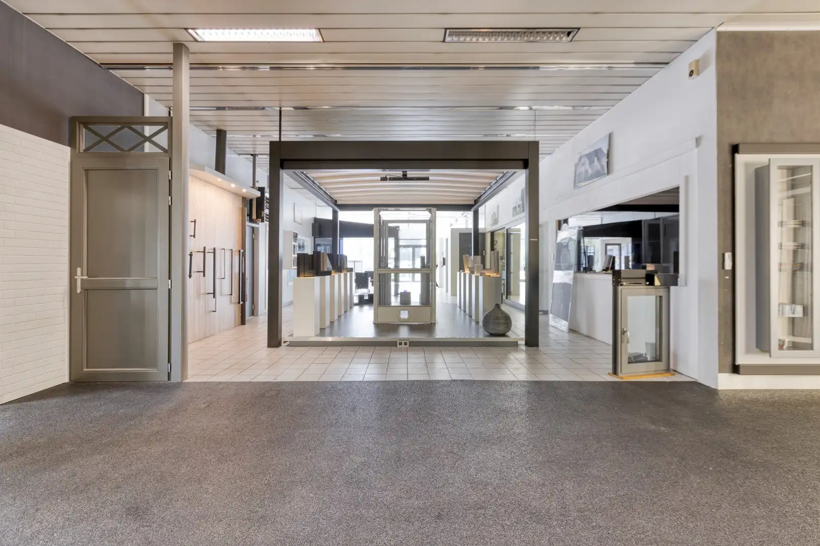 Te koop: Handelspand op toplocatie Hasseltweg foto 48