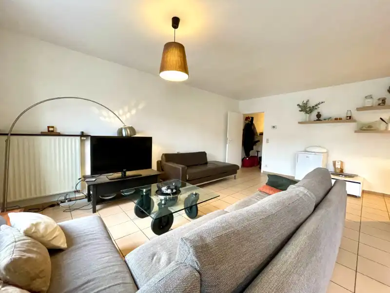 LICHTRIJK APPARTEMENT MET ZICHT OP HET GROENPLEIN foto 2