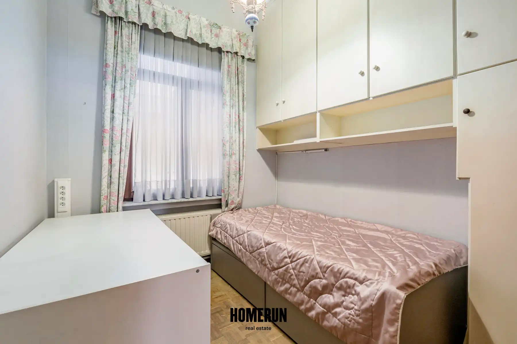 Gelijkvloers appartement met 3 slaapkamers + staanplaats foto 9