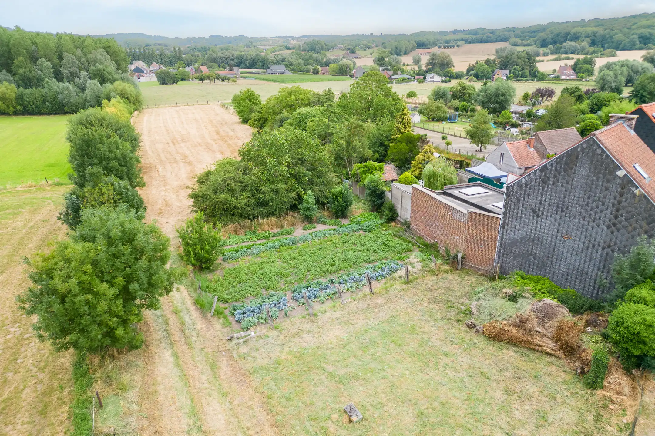 Fantastisch gelegen bouwgrond voor 3 woningen in het groen! foto 7