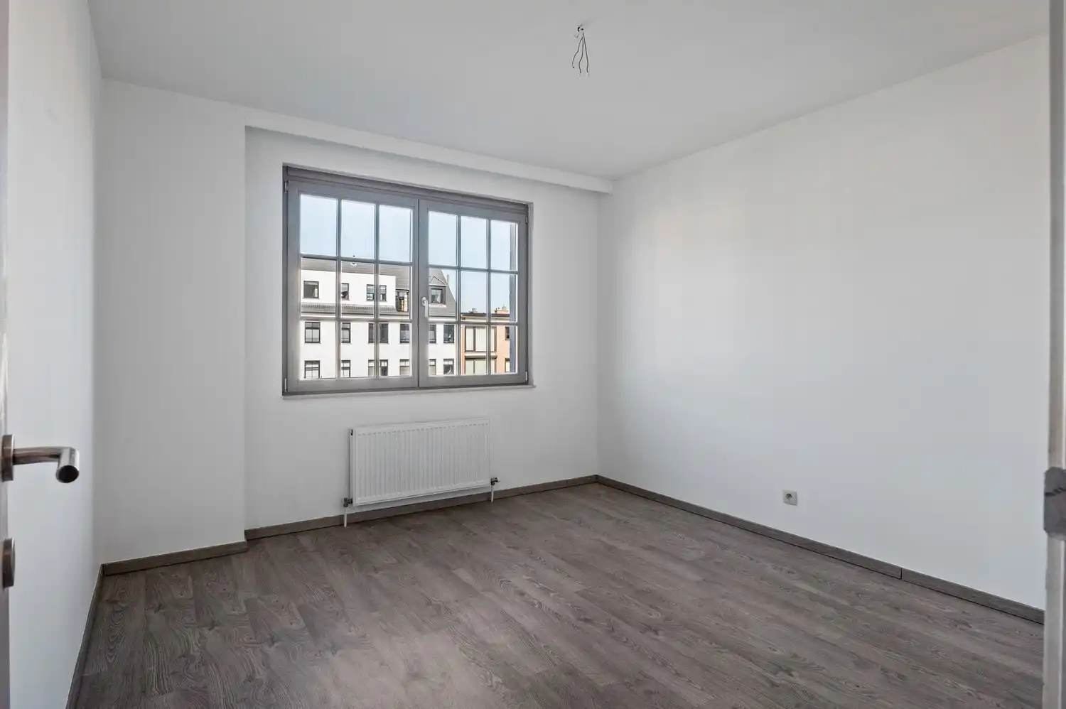 Mooi 2-slpk appartement in de stijlvolle residentie 't Eyserhof te Wijnegem. foto 12