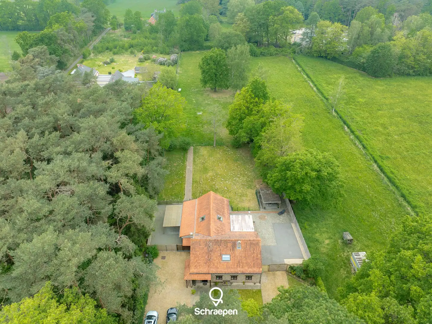 Idyllisch gelegen woning (314 m²) op een riant perceel van 50 are te Hasselt! foto 35