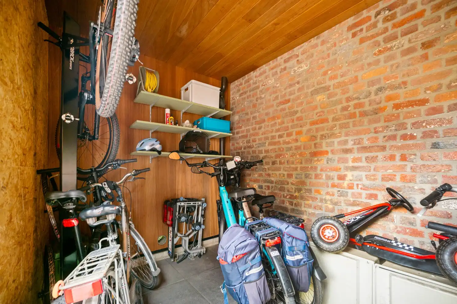 Lichtrijk appartement met 2 slpkrs te Wilderen foto 18