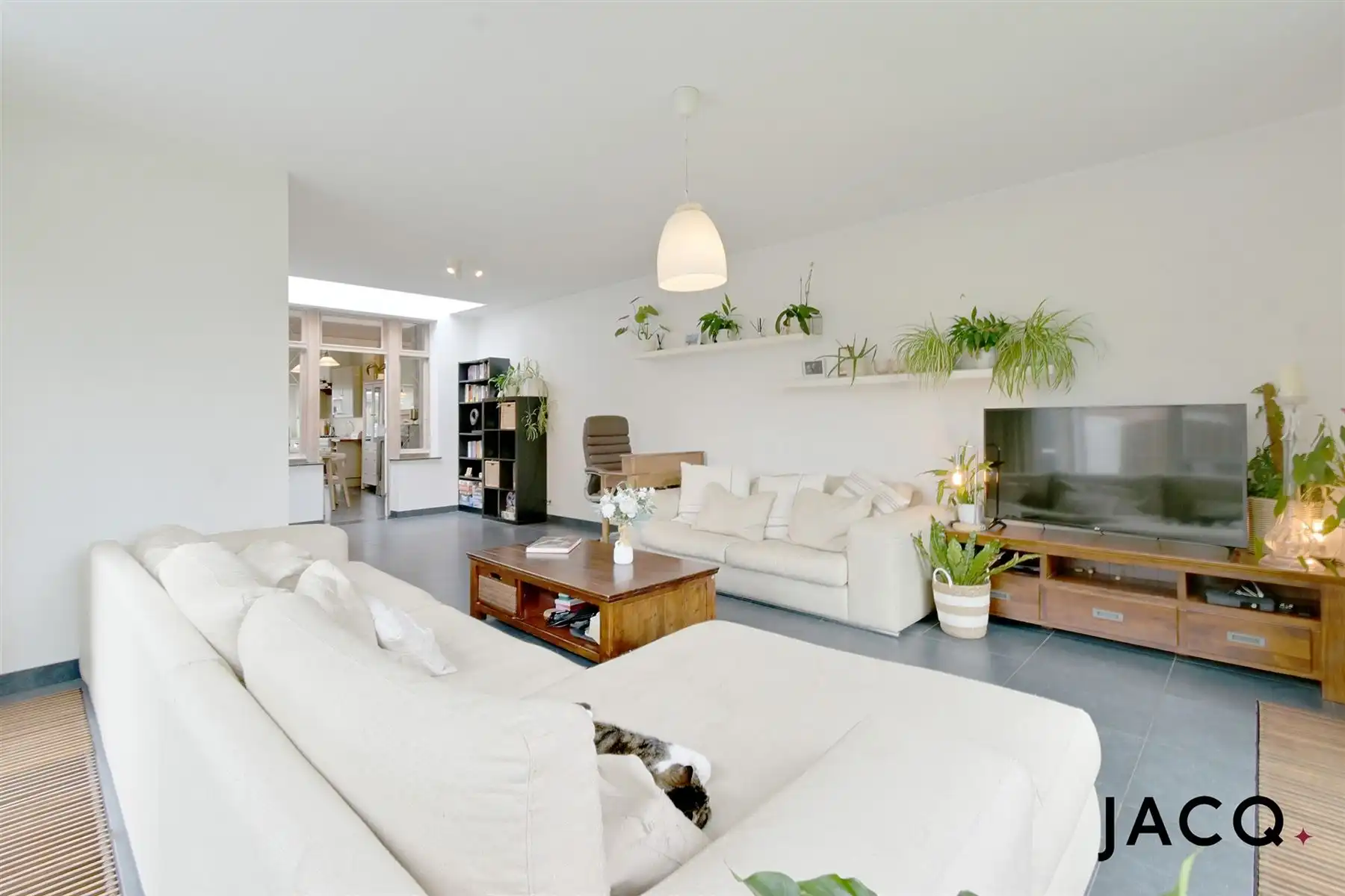 Charmante HOB met 2 à 3 slpk's, garage (48m²), perceel 598m² foto 9