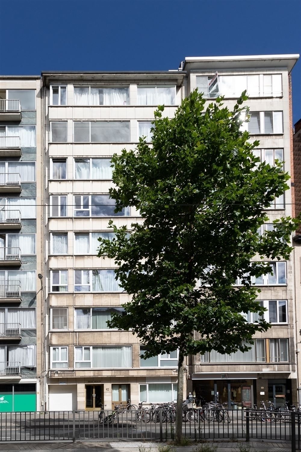 Instapklaar appartement te Antwerpen-Centrum foto 19