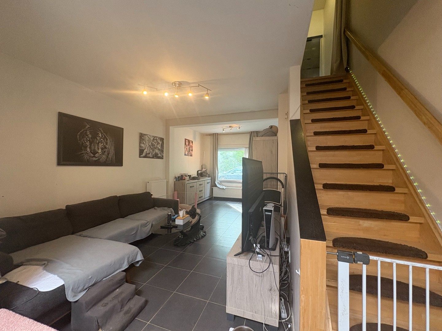 Instapklare rijwoning nabij station Lede foto 8