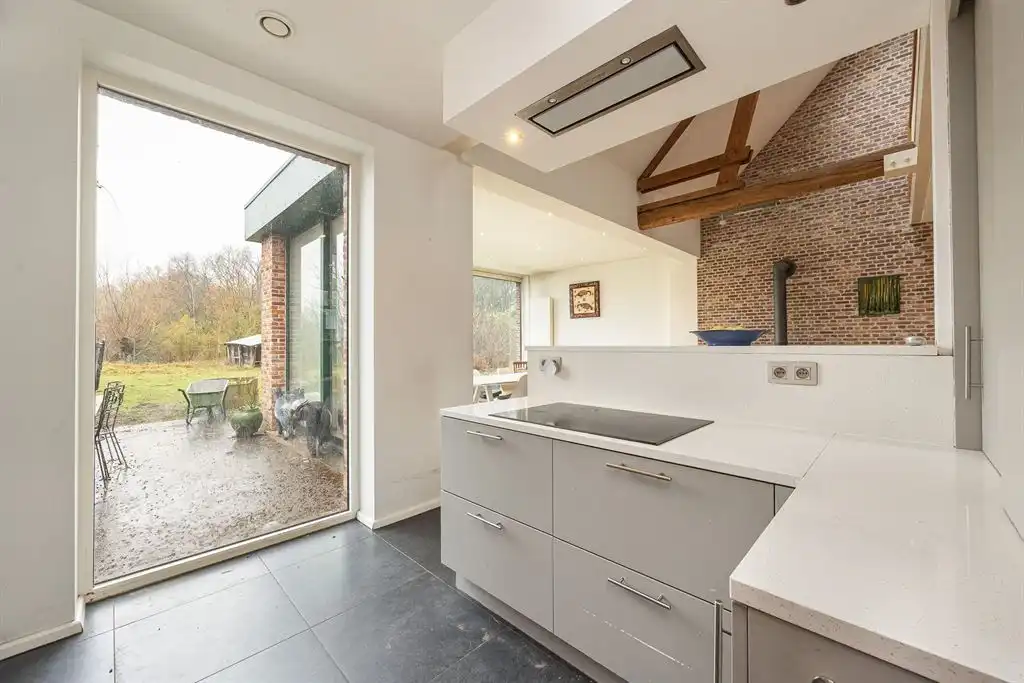 Langgevelhoeve op 3.593m² vlak bij het dorp van Schilde. foto 9