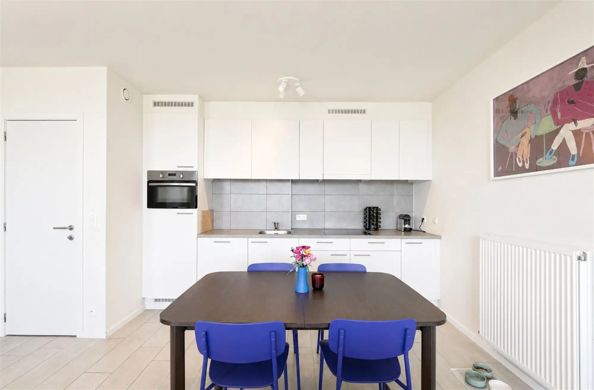 Lichtrijk 2-slaapkamerappartement met open uitzicht foto 6