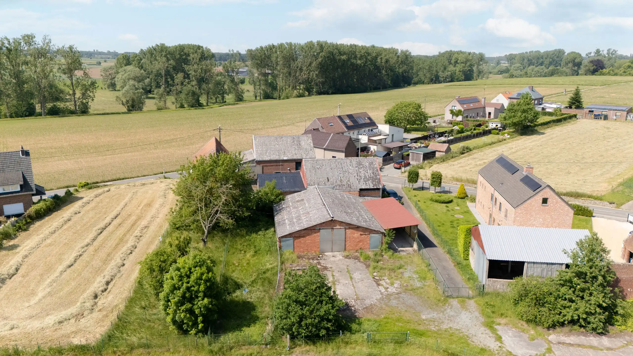 hoeve met loods en bijgebouw op +/-79a foto 41