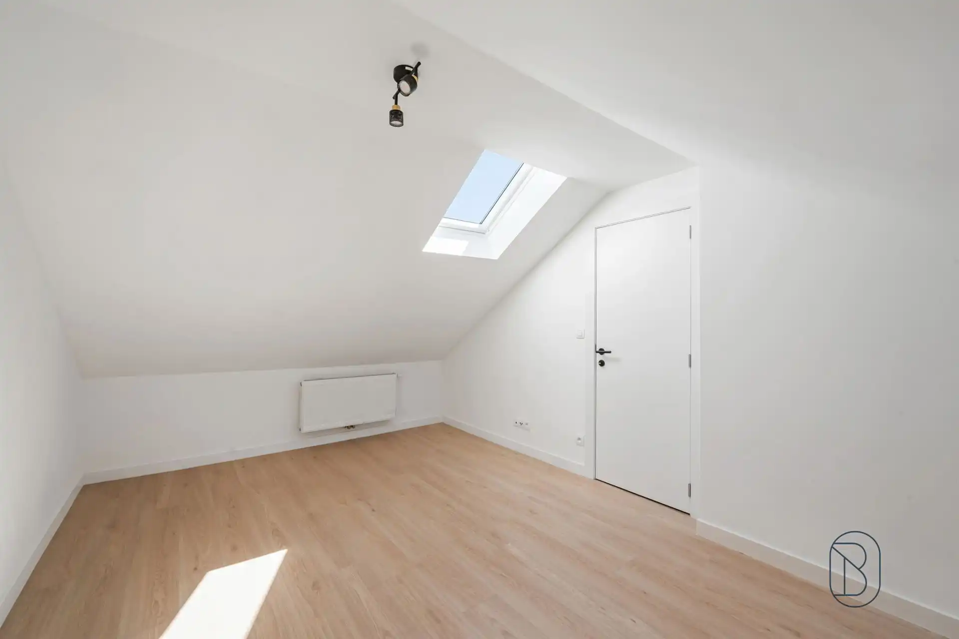 Goedgelegen leuk gerenoveerde woning met stadstuin foto 16