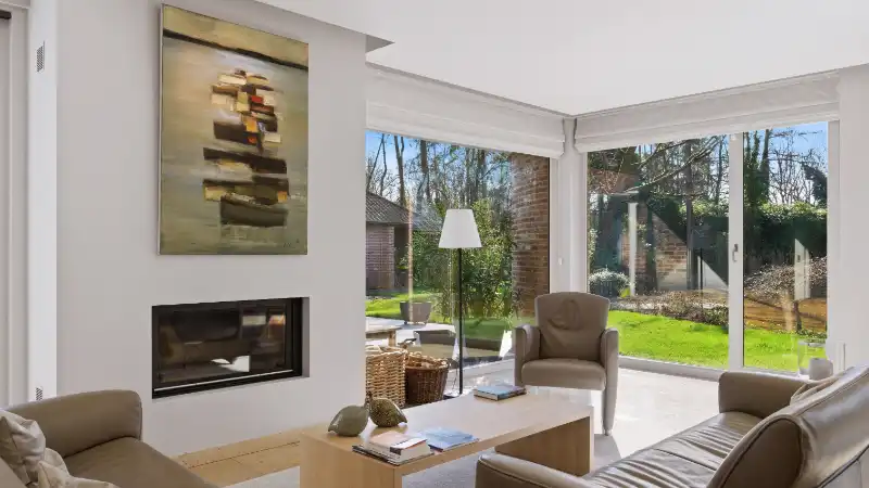 Exclusief gelegen villa van 345m² op 30 are met grote vijver foto 32