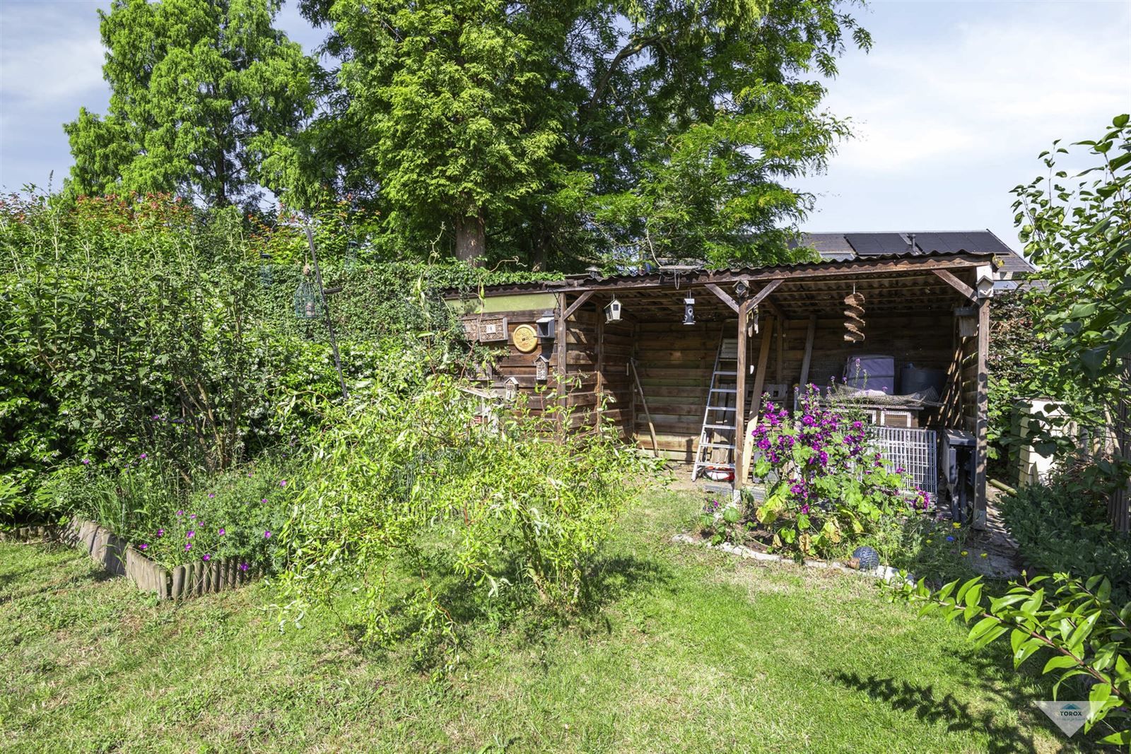 Instapklare gezinswoning met 5 slaapkamers op toplocatie  foto 24