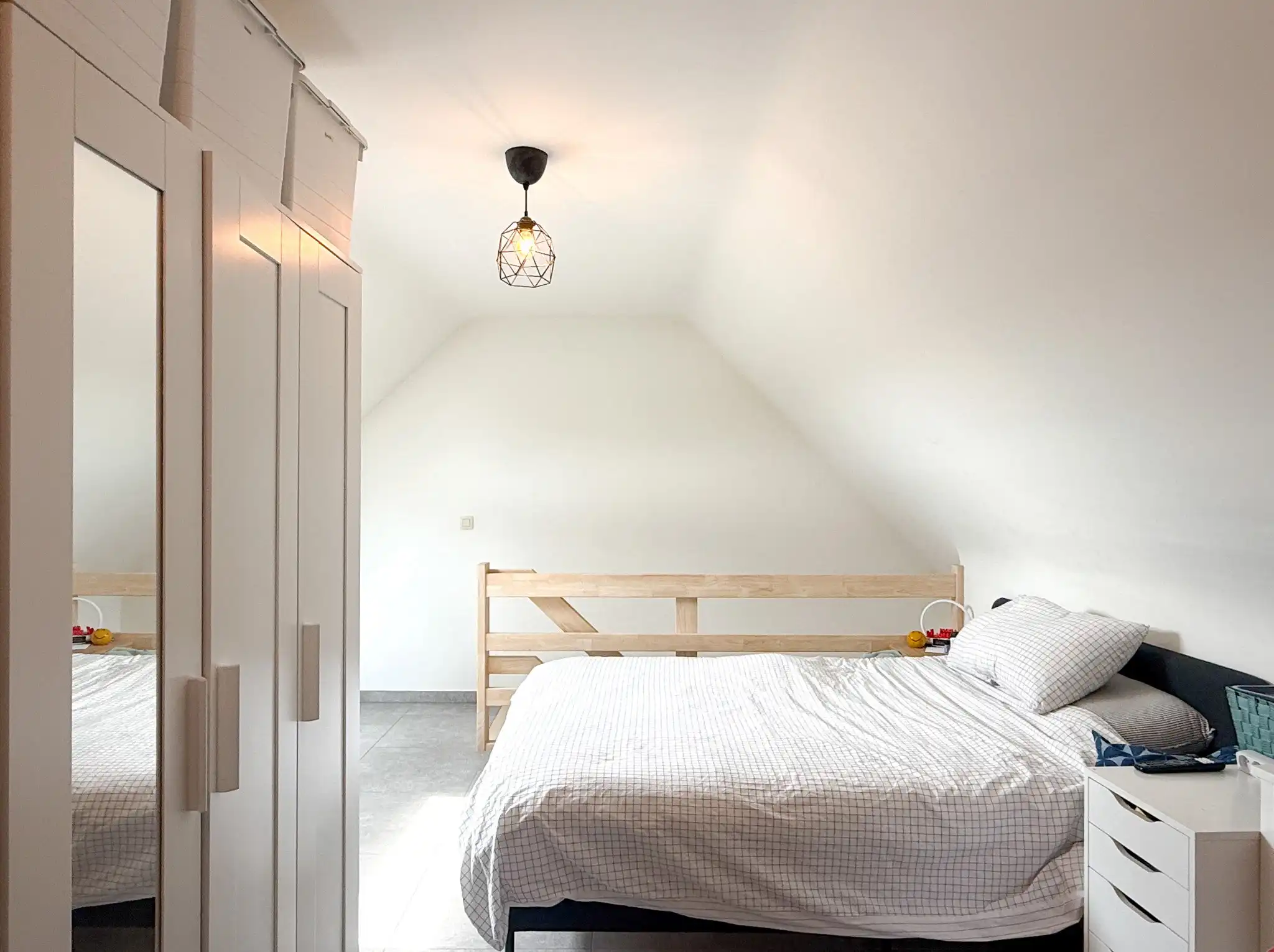 Duplex-appartement met één slaapkamer en overdekte autostaanplaats foto 14