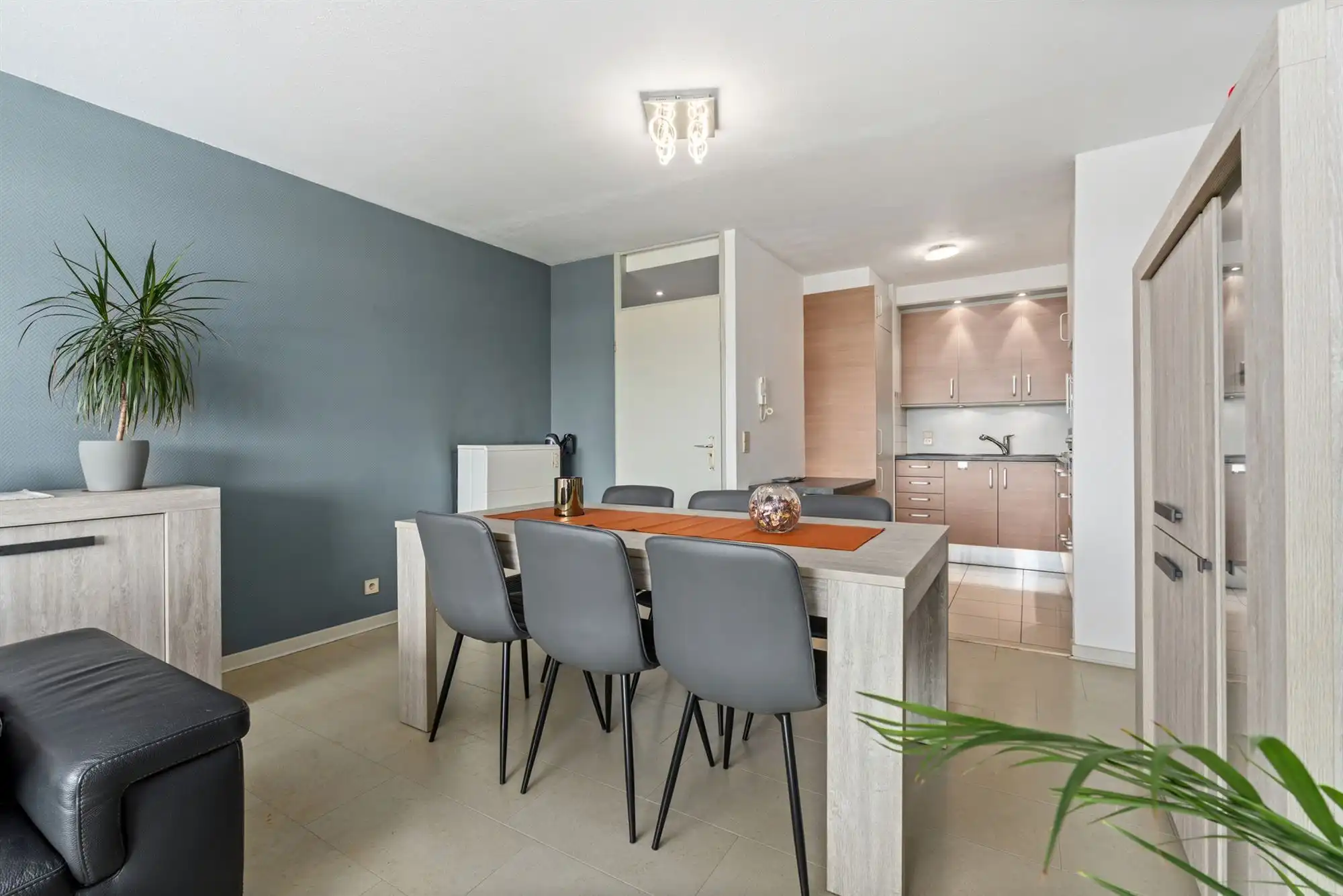 Appartement met open zichten! foto 8