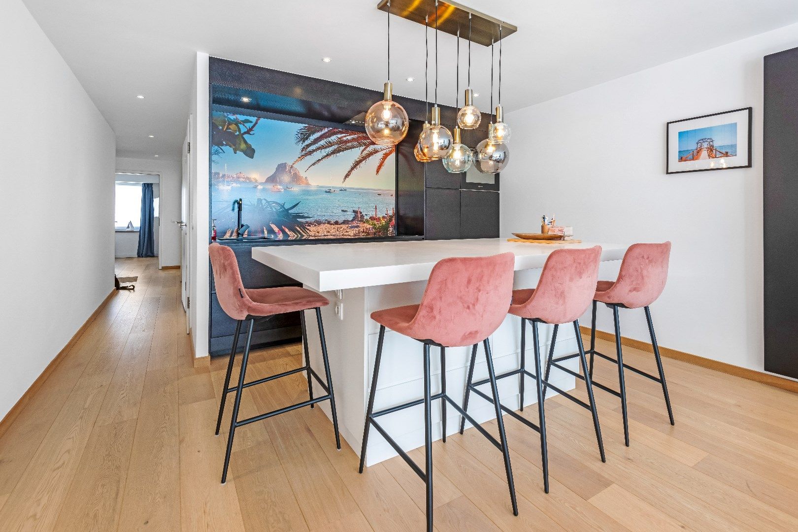 Mooi vernieuwd appartement centraal gelegen op de Paul Parmentierlaan foto 7