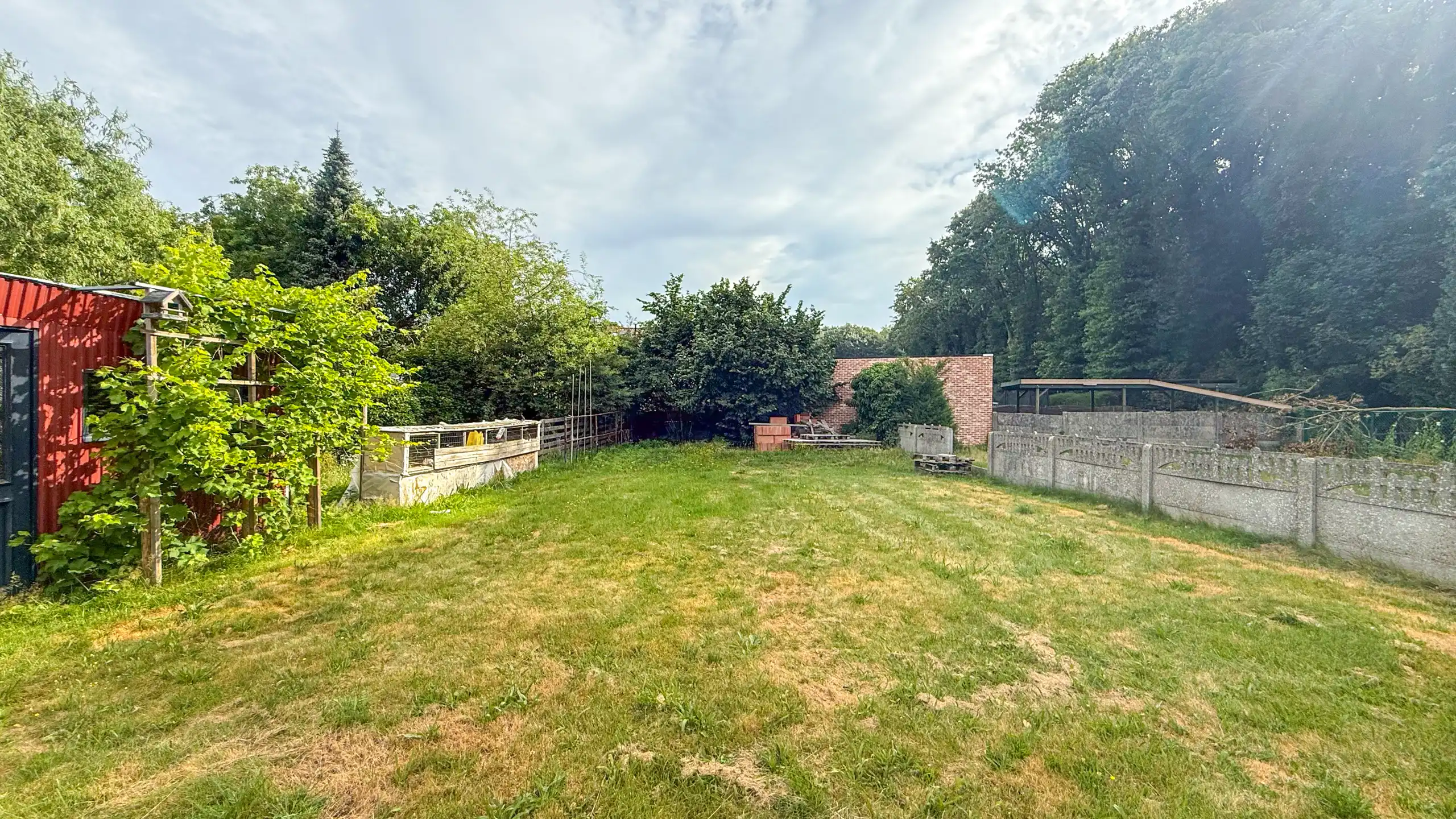 Renovatiepand met ruime living en mooi perceel van 6+ are! foto 33