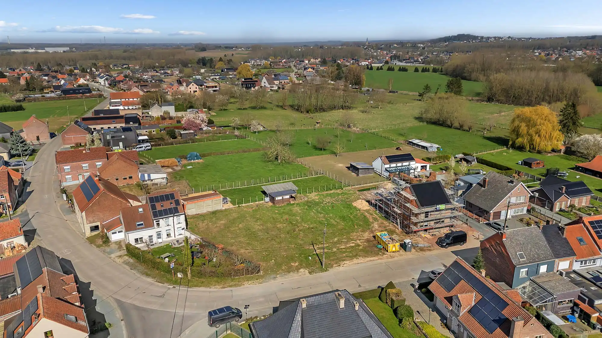 Rustig gelegen bouwgrond voor halfopen bebouwing te Meerbeke foto 6
