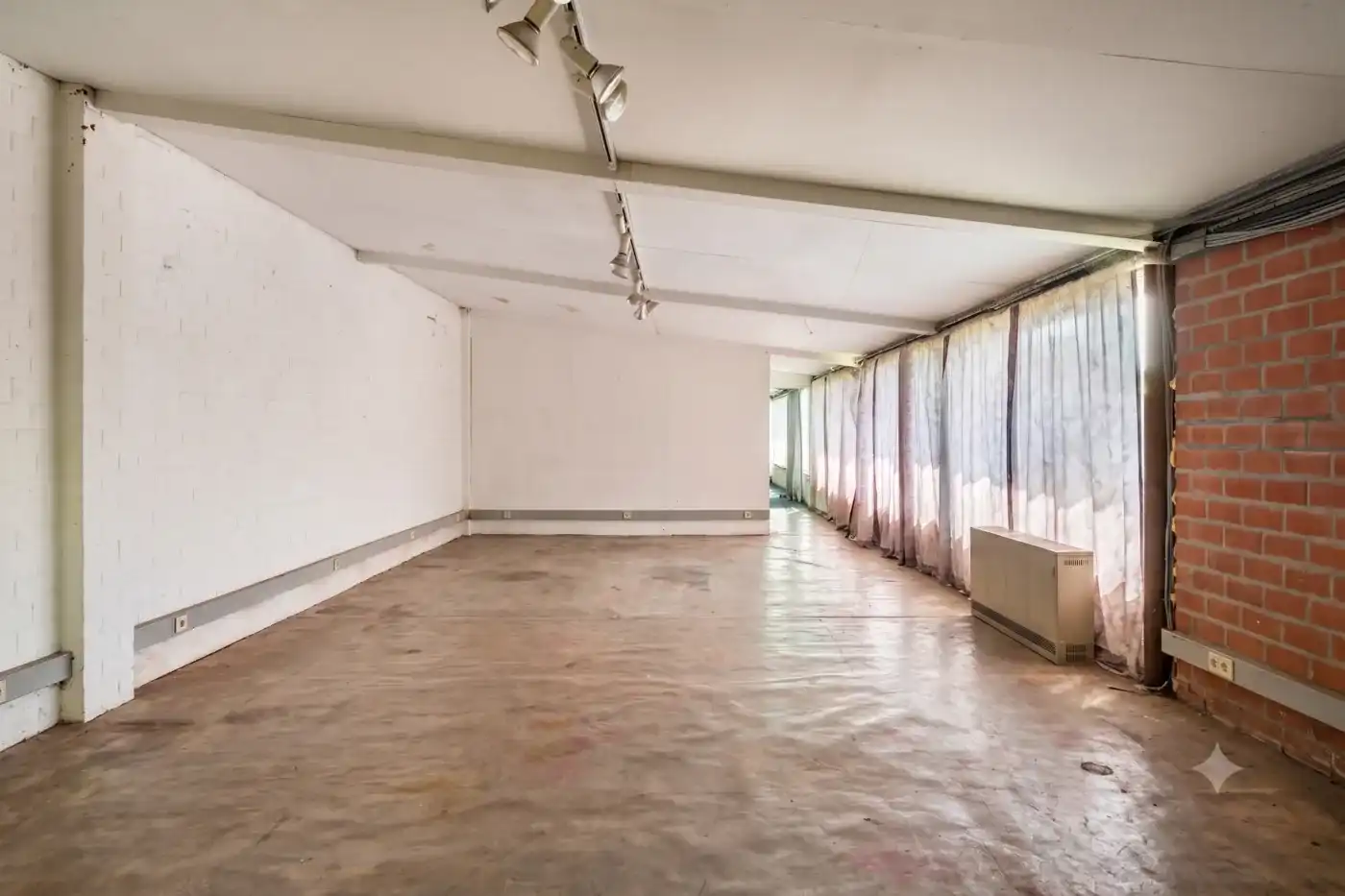 Woning met ruim werkatelier op 1.009 m² in centrum Lochristi foto 25