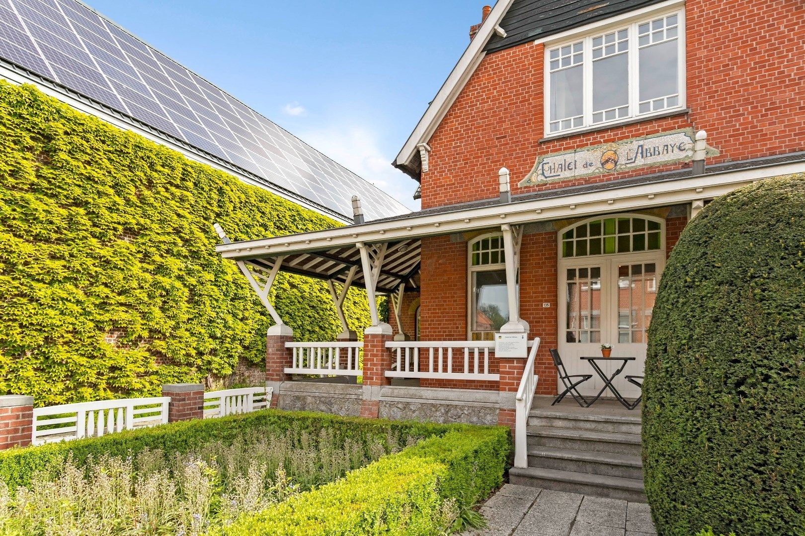 Chalet de l’Abbaye … Wevelgemse parel aan de Leie …. foto 2