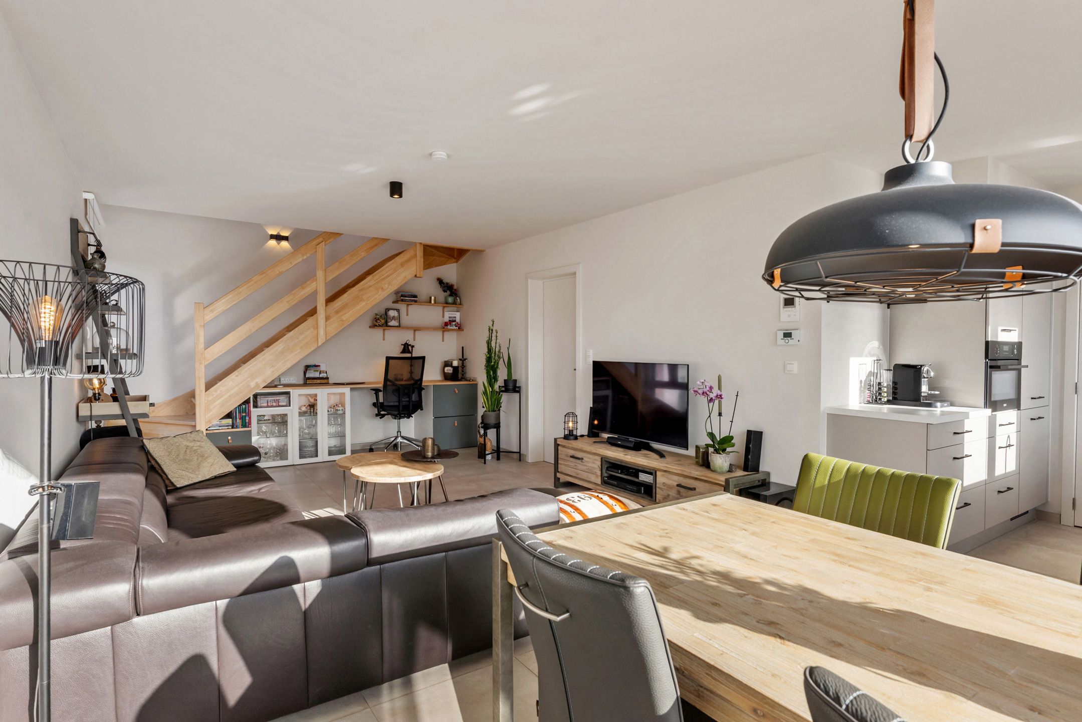 Recent duplex appartement met 2 parkings te Zichen foto 13