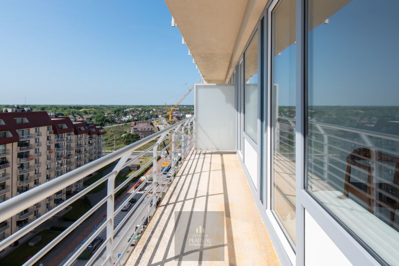 Volledig vernieuwd instapklaar 3 slpk-appartement op de zeedijk. foto 32
