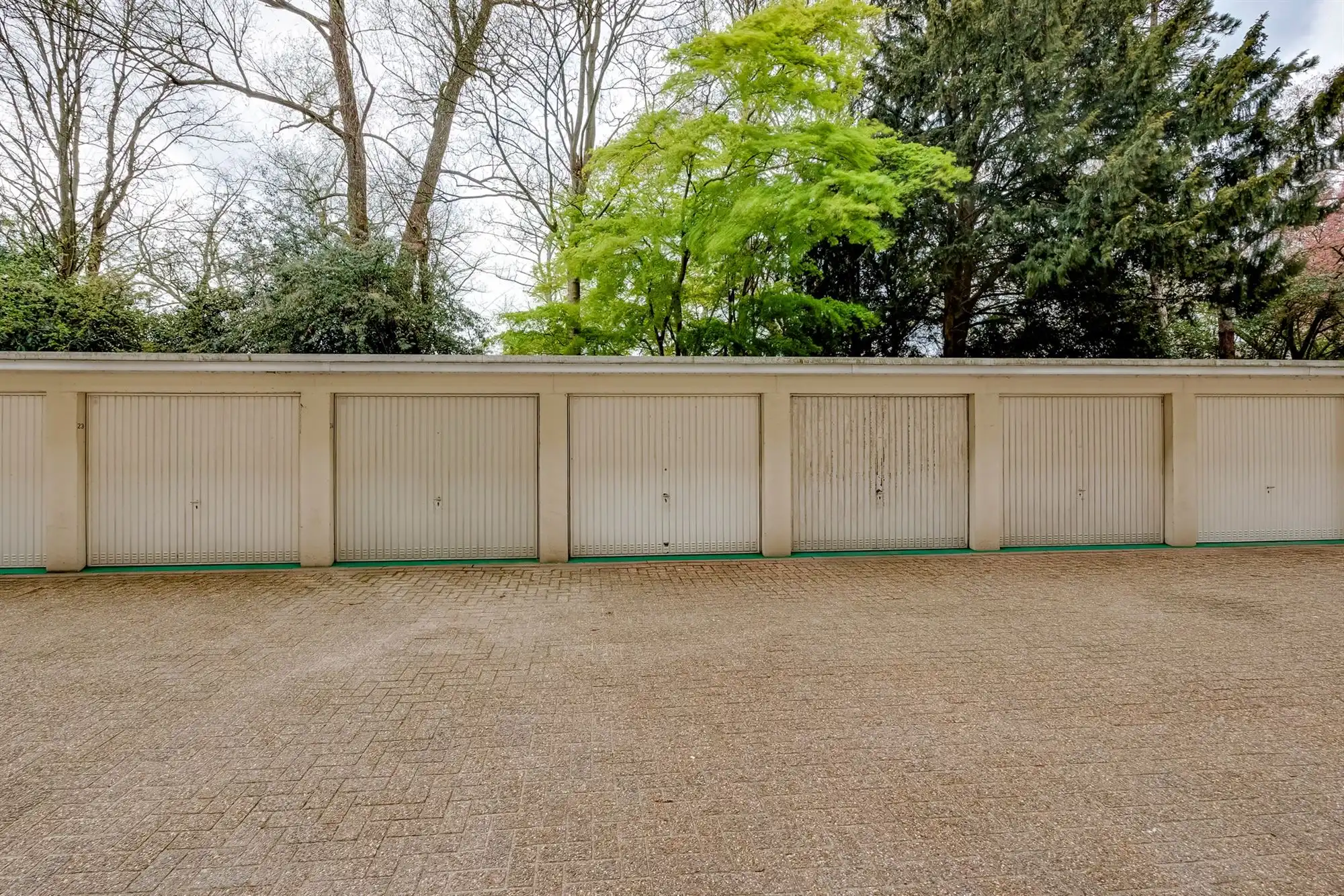 Gerenoveerd 1-slaapappartement met terras te Edegem foto 17