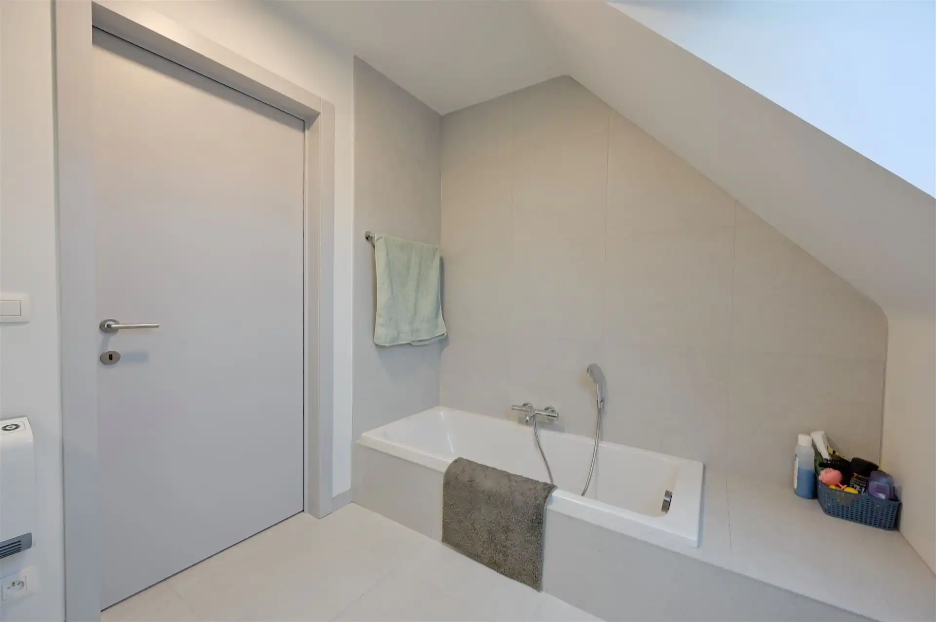 Moderne woning met 4 slaapkamers en tuin te Ramsel foto 13