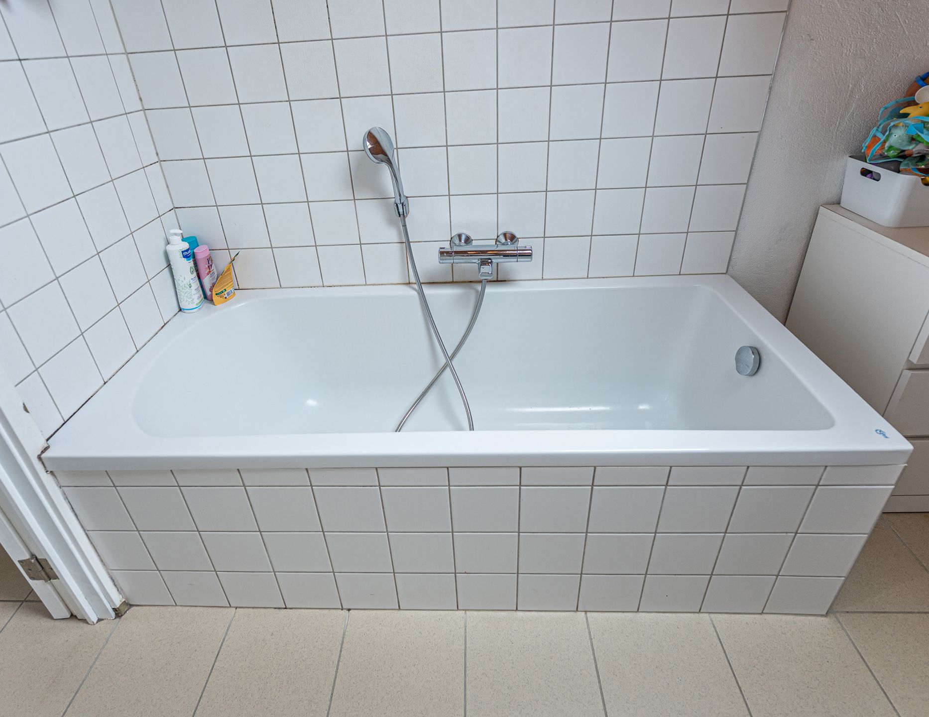Recente woning in halfopen bebouwing foto 14