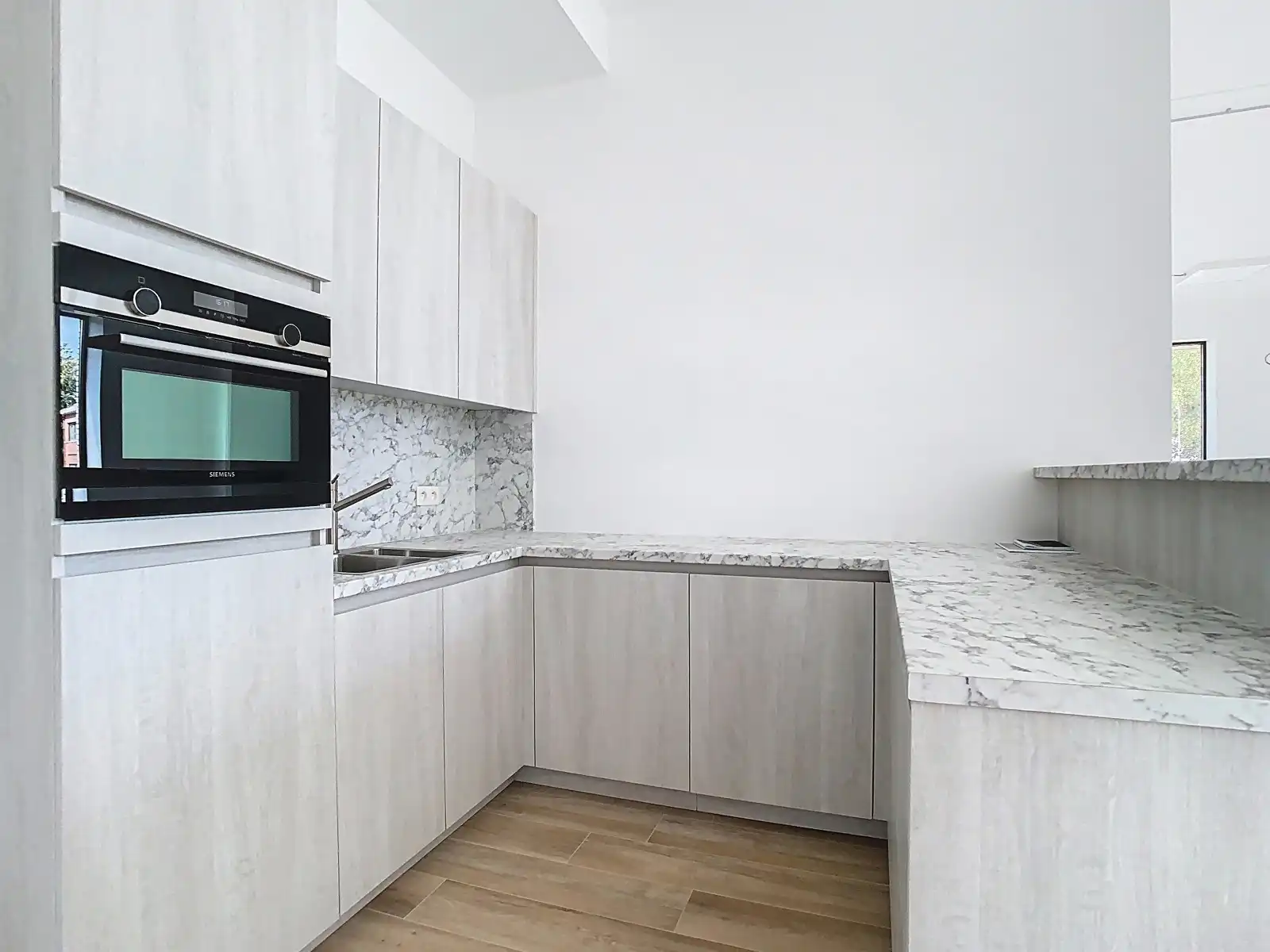 Modern én Instapklaar Handelspand in het Hart van Affligem! foto 6