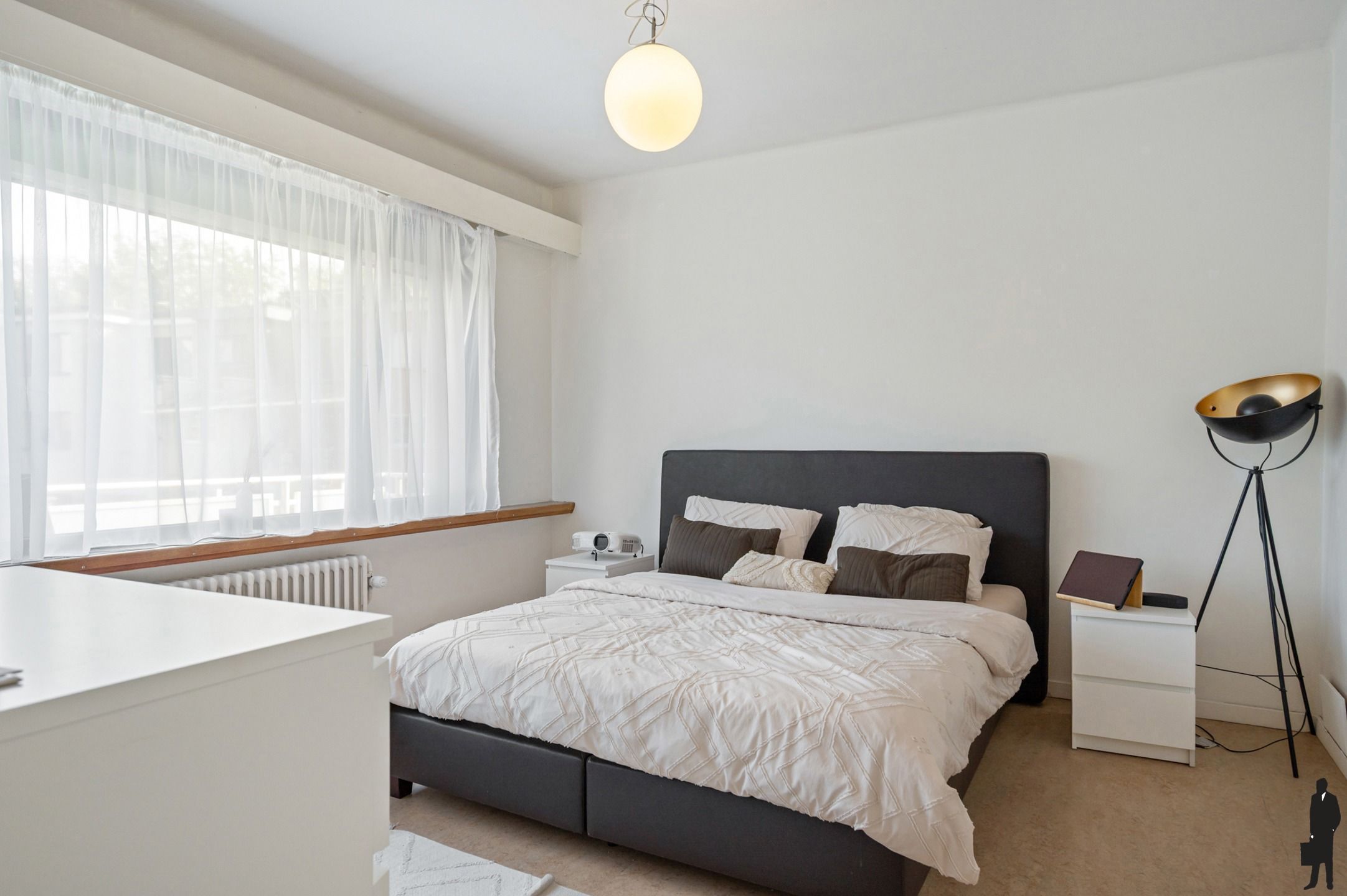 Ruime halfopen bebouwing met 4 slaapkamers en 2 badkamers aan de groene parken van Hoboken.  foto 12