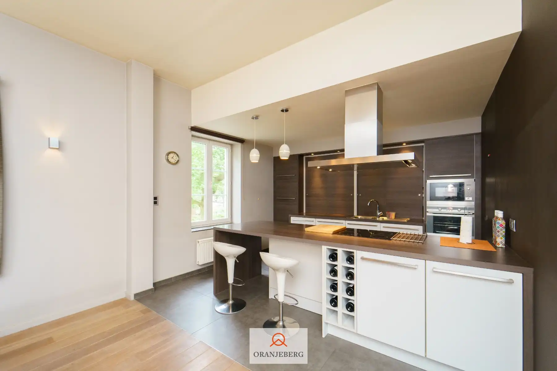 Leuke woning tussen Prinsenhof en Begijnhof aan het water foto 17