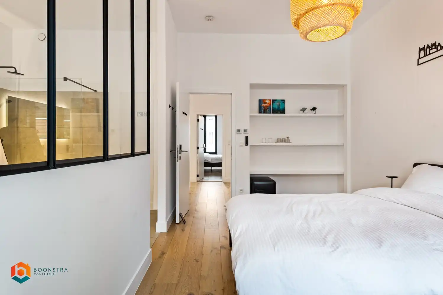 Instapklare woning met 5 slpkrs, 3 badkmrs en stadstuin te Mechelen foto 10