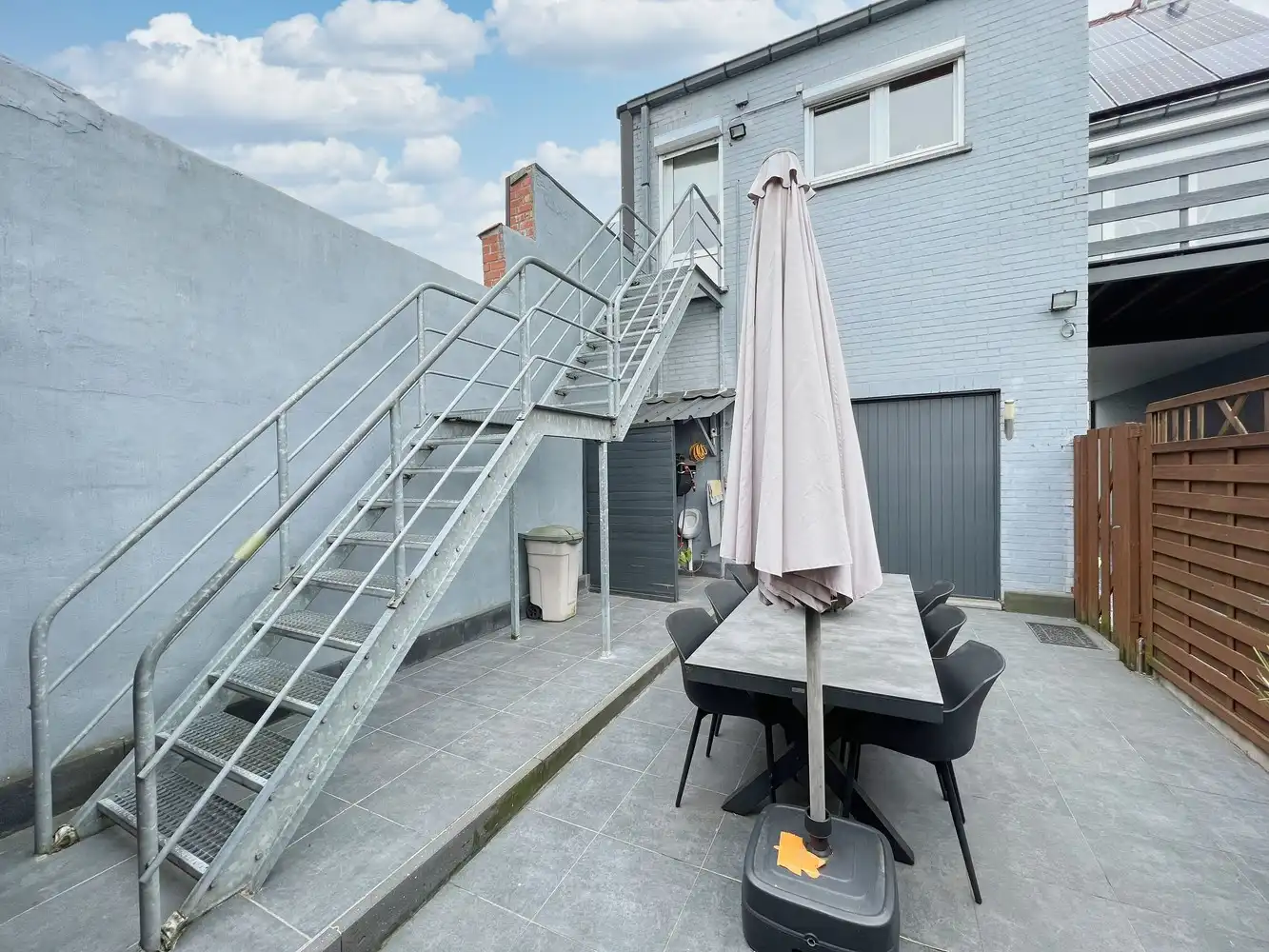 Instapklare woning met grote garage +polyvalente ruimte foto 19