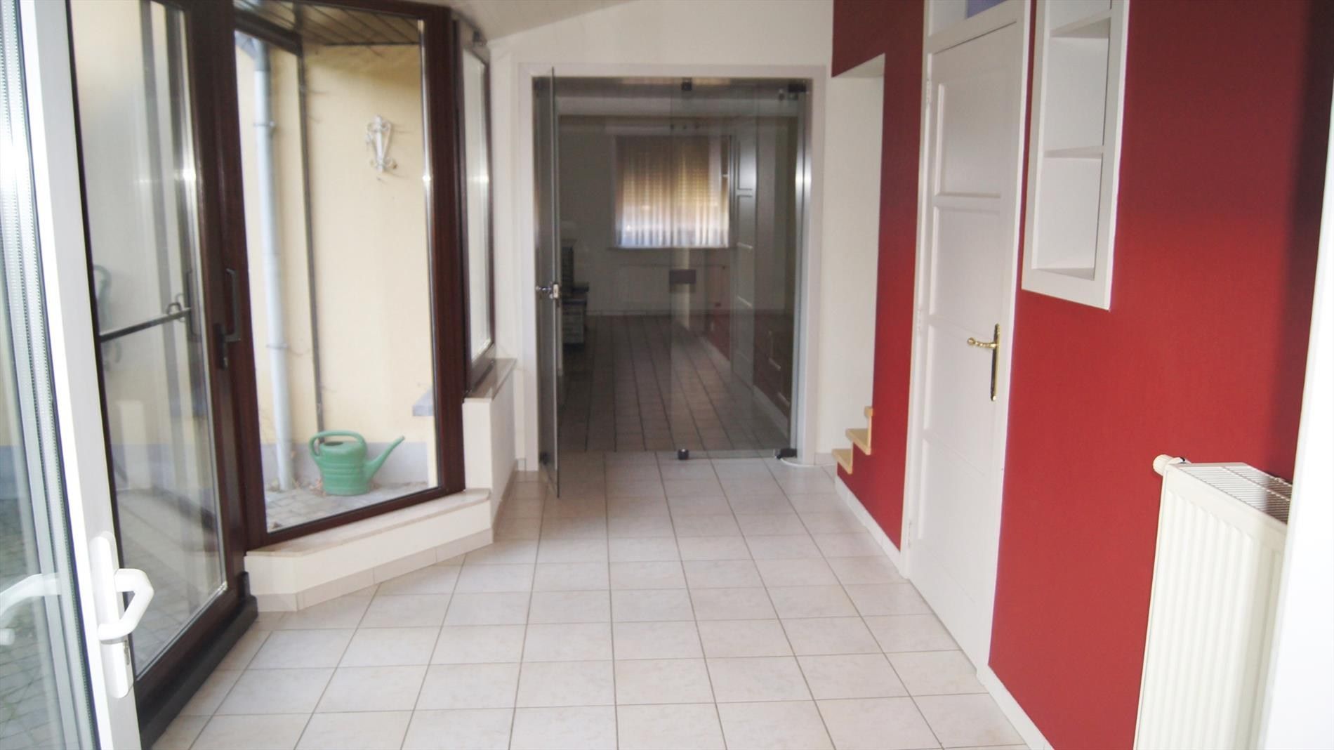 Gezinswoning met 3 slpks, bureau, garage en tuin foto 7