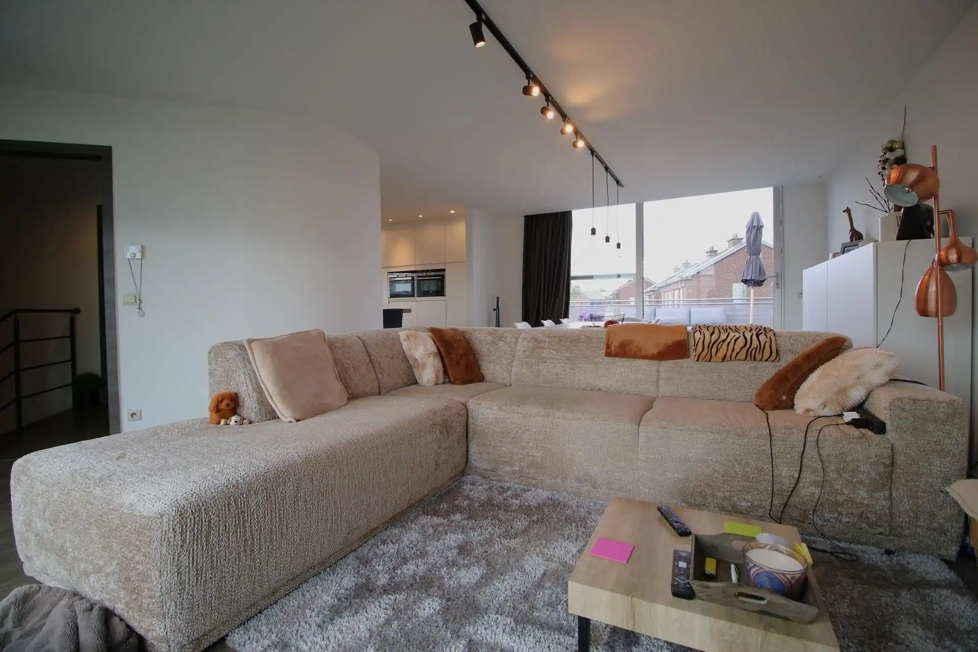 Moderne instapklare HOB met tuin, 4 slpks en 2 badk foto 17
