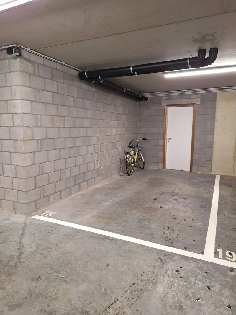 Modern stijlvol appartement VOLLEDIG INSTAPKLAAR foto 18