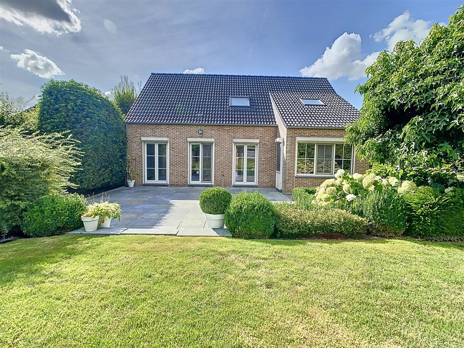 Prachtige woning, 4 slpks, terras, tuin, garage, 11a 64ca foto 5