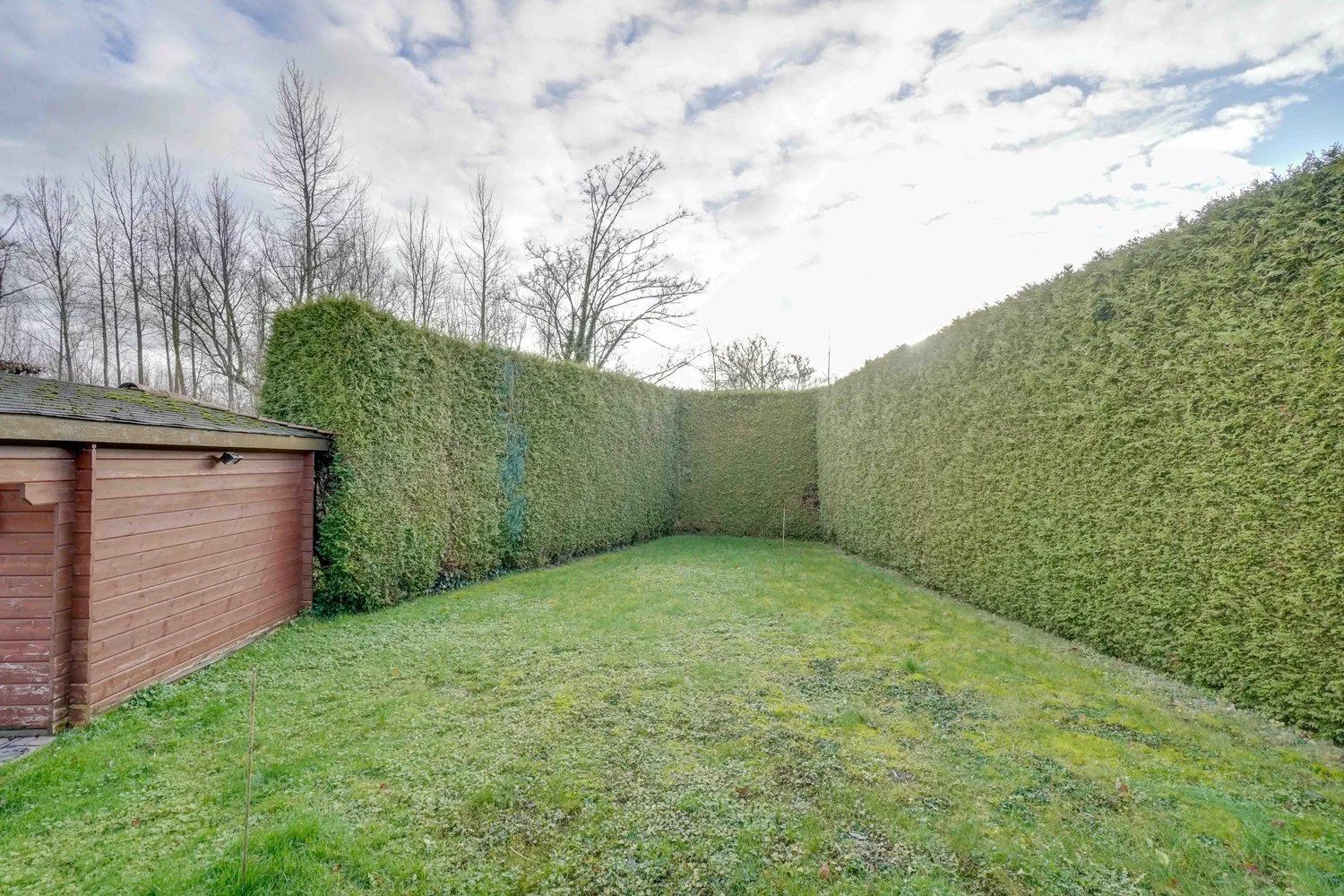 Degelijk gerenoveerde, rustig gelegen woning foto 34