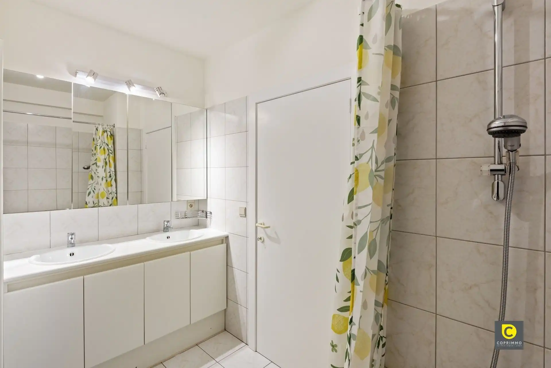 Ruim en charmant 2-slp appartement met ruim terras ! foto 11