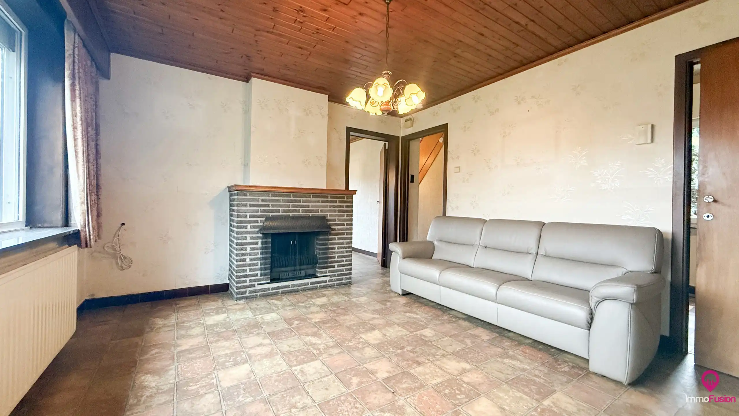 Open bebouwing met 3 slpks op ruim perceel nabij bos! foto 2