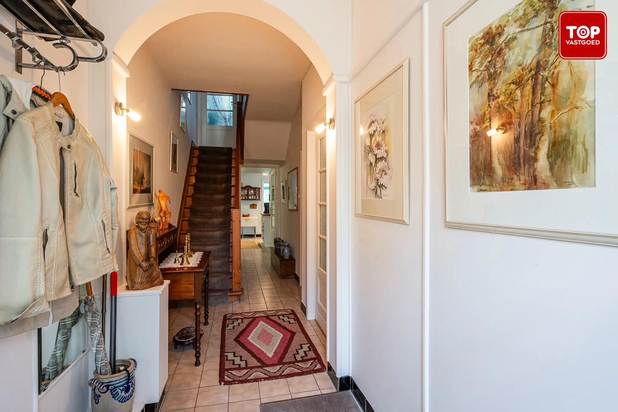 Instapklare woning met leuke tuin op gunstige locatie.  foto 3