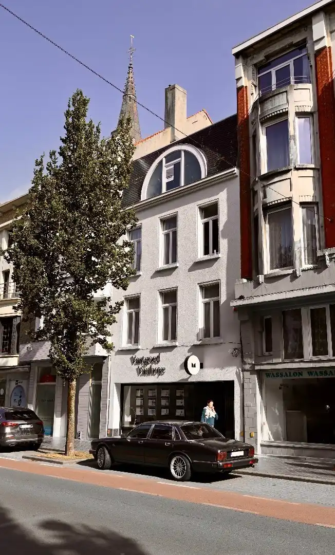 LICHTRIJK DAKAPPARTEMENT IN HARTJE OOSTENDE  foto 4