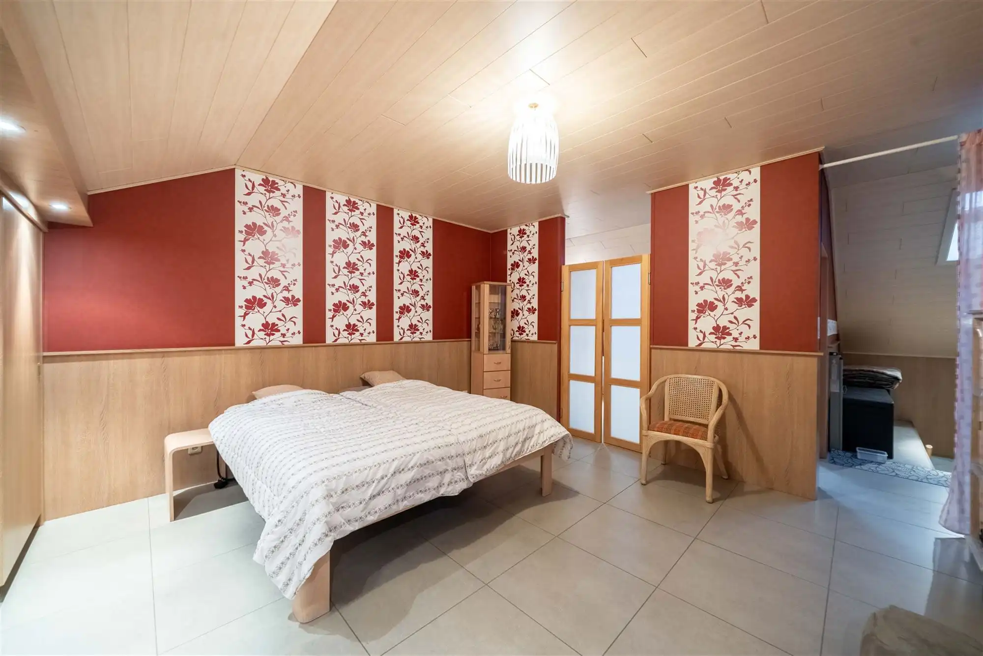 Prachtig handelspand met zaal en ruim appartement te koop! foto 34