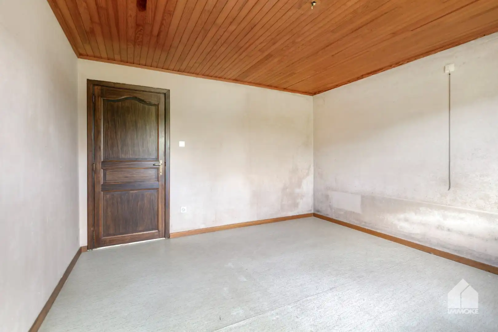Te renoveren woning op 8a 40ca met 3 slpk en vrijstaande garage. foto 13