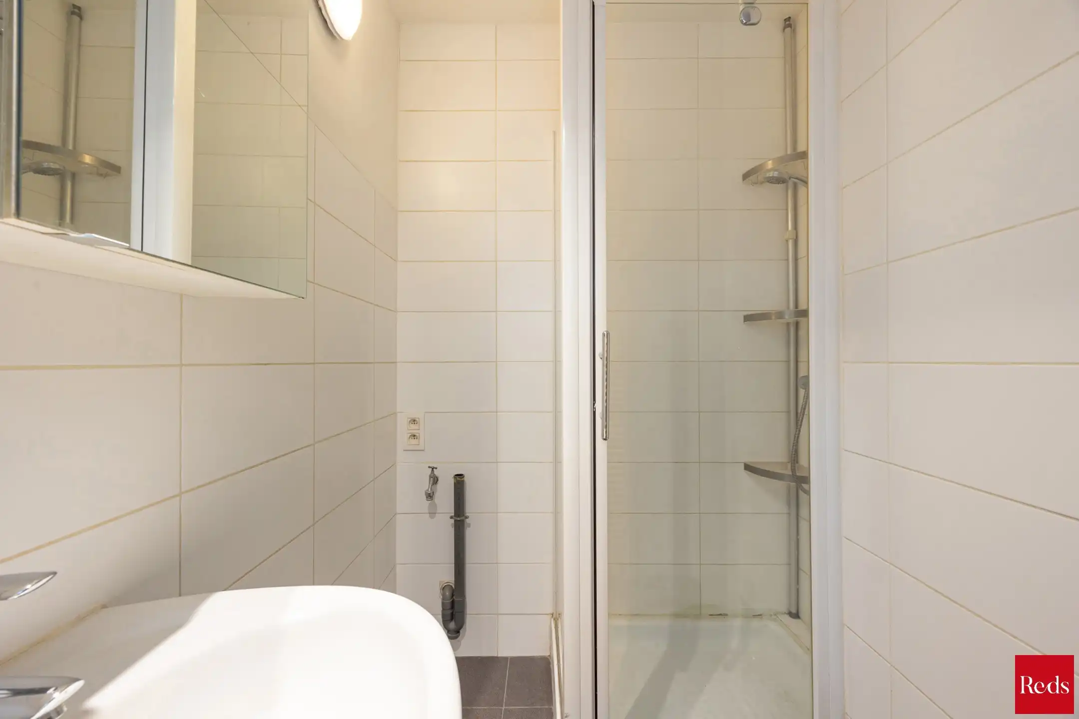 Volledig gerenoveerd appartement in een kleinschalig gebouw foto 14