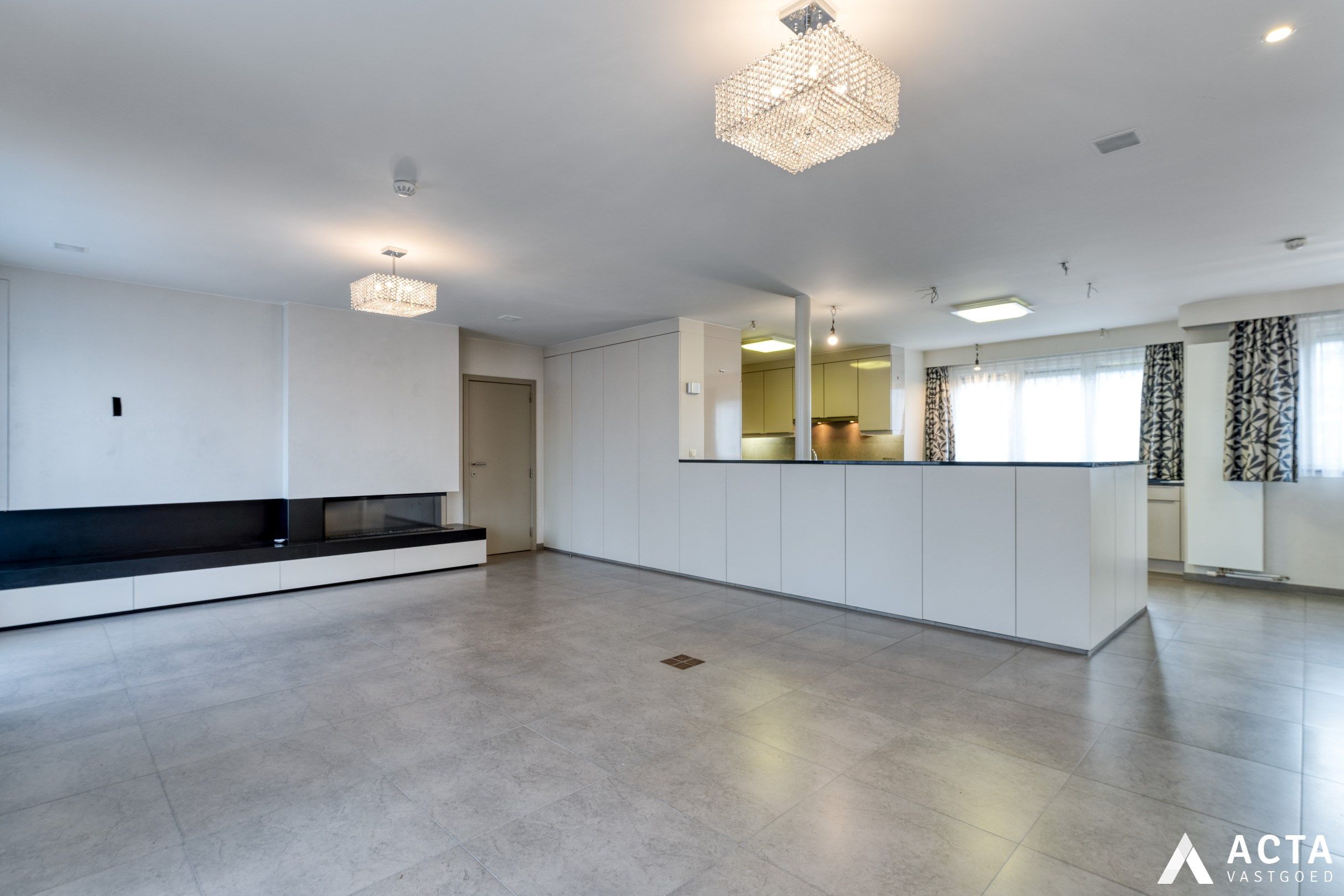 Exclusief ruim duplex appartement in hartje Oostende! foto 4