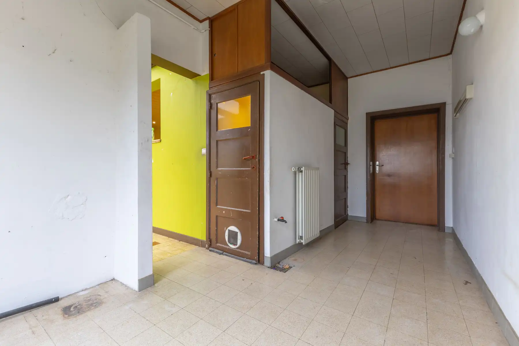 Ruime en gunstig gelegen woning met 3 slaapkamers en garage foto 12